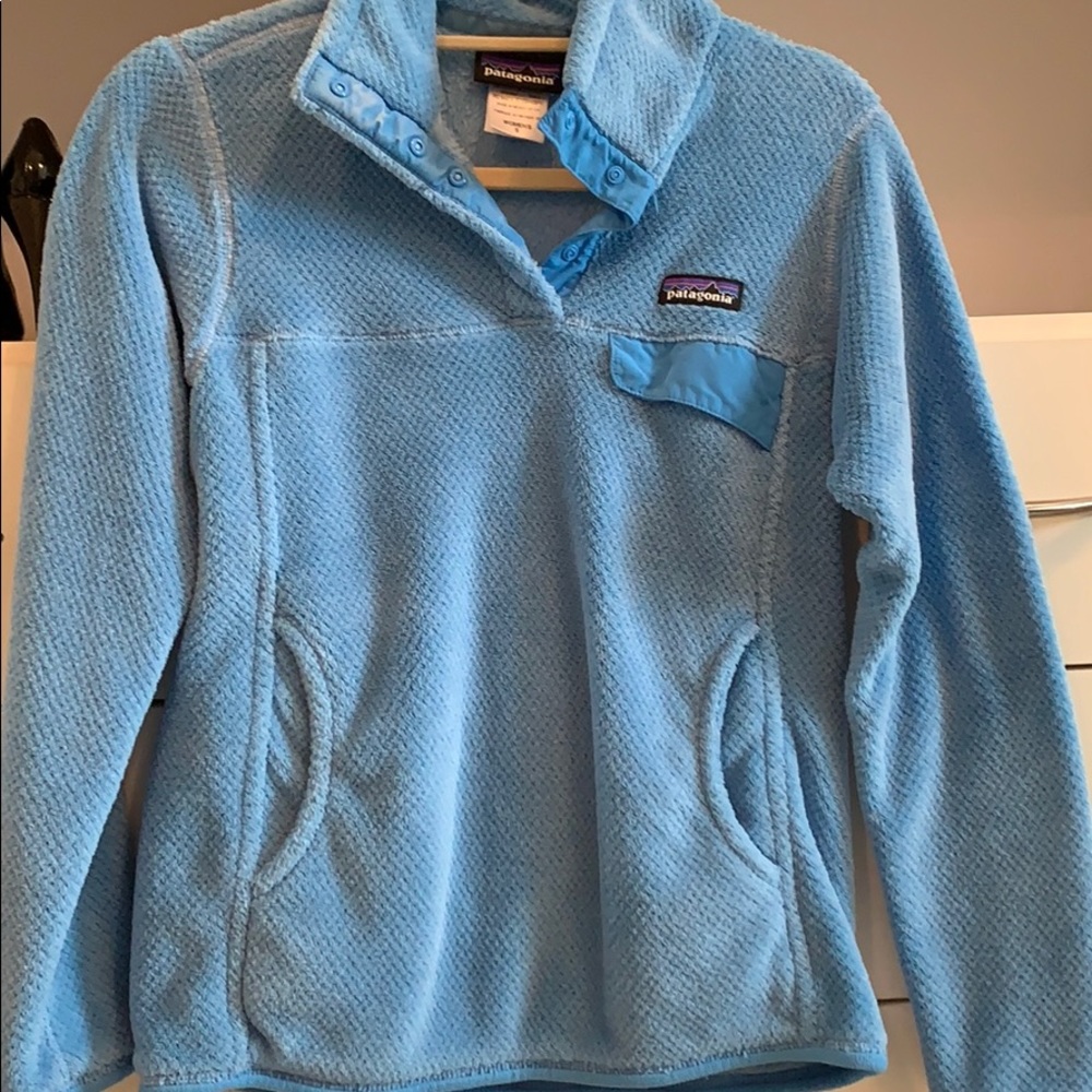 Patagonia fleece pullover